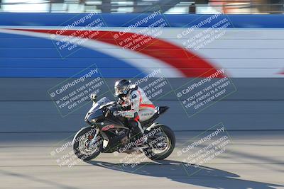 media/Nov-26-2022-Fastrack Riders (Sat) [[b001e85eef]]/Level 1/Session 1 Front Straight/